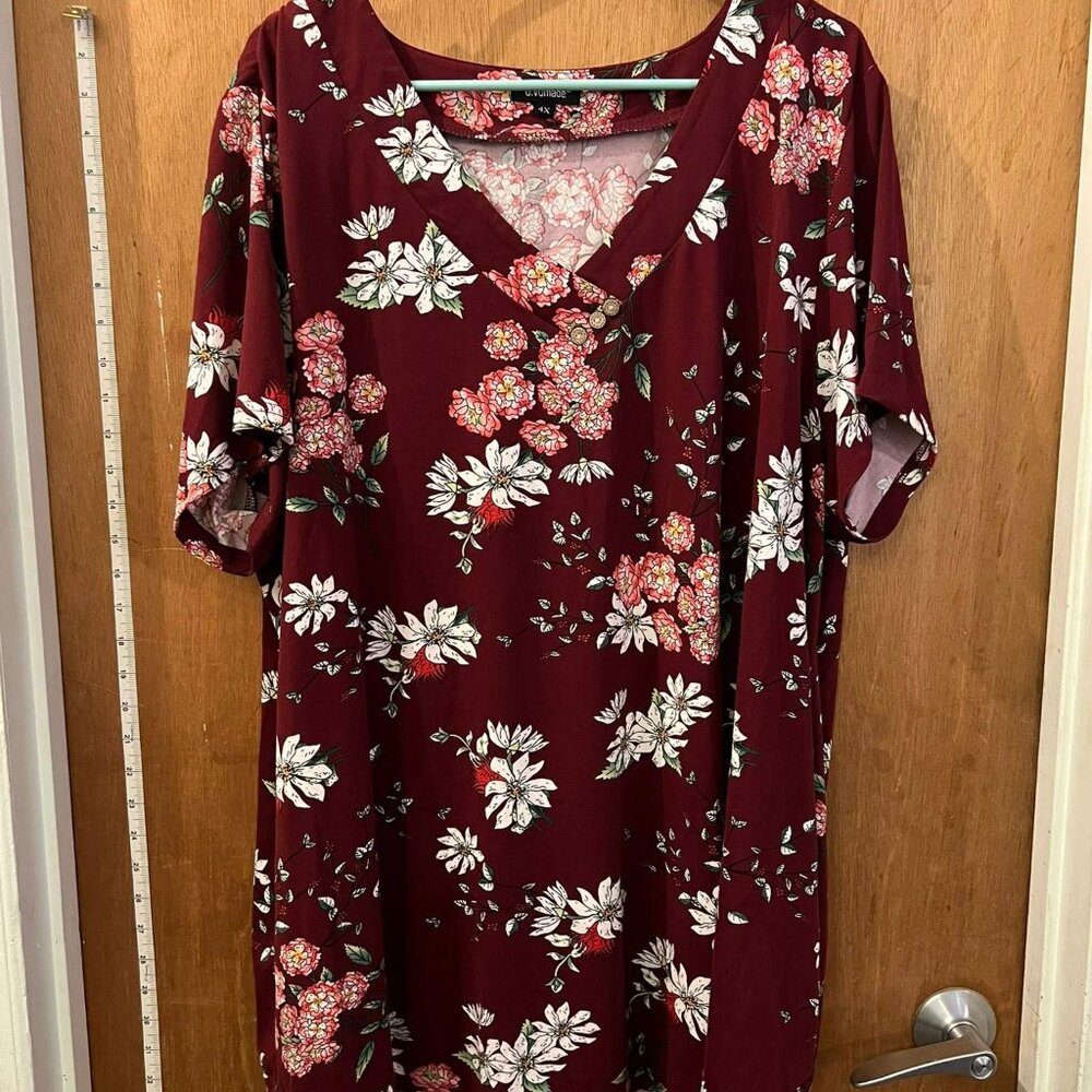 Size 4X - U.Vomade - Maroon and Pink Floral Short Sleeve Knit Pullover